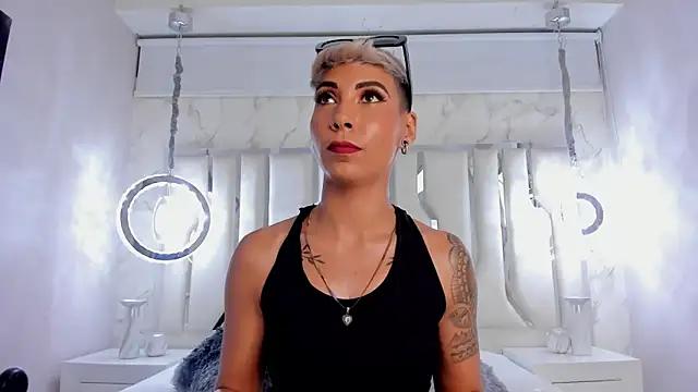 Snapshot of MiaMorgan_ chatting on March 2025 04:06:02 PM MiaMorgan online show from March 2025 04:06:02 PM