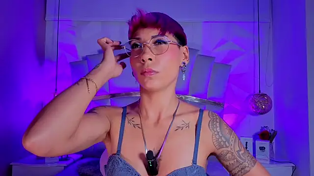 Snapshot of MiaMorgan_ chatting on September 2025 04:01:02 AM MiaMorgan online show from September 2025 04:01:02 AM