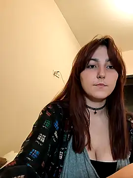 Snapshot of MiaStika chatting on December 2024 09:19:01 PM MiaStika online show from December 2024 09:19:01 PM