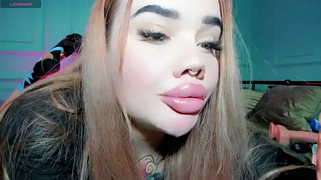 Snapshot of Aira_vi chatting on December 2024 05:26:02 PM Aira vi online show from December 2024 05:26:02 PM