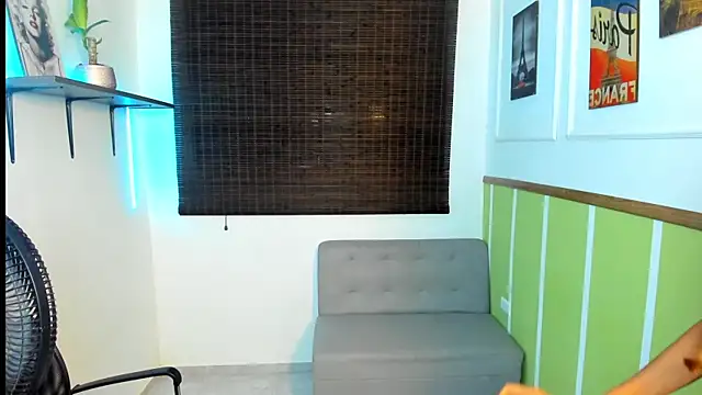 Perla prg online show from November 2025 08:41:02 PM