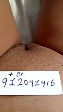 Snapshot of Khaleyssi chatting on January 2025 01:37:02 PM Khaleyssi online show from January 2025 01:37:02 PM