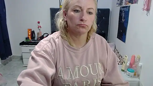 emperabigbootybigass online show from May 2026 12:51:02 AM
