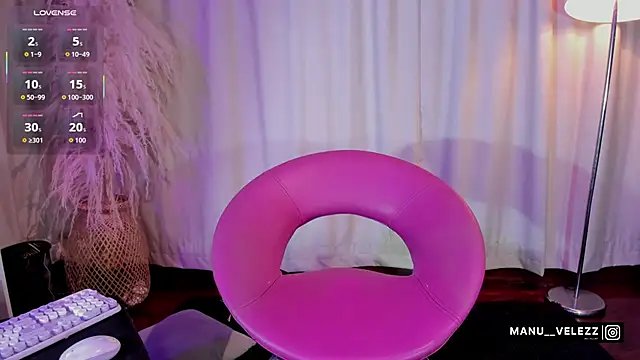 Manu Velez online show from April 2026 08:42:02 AM