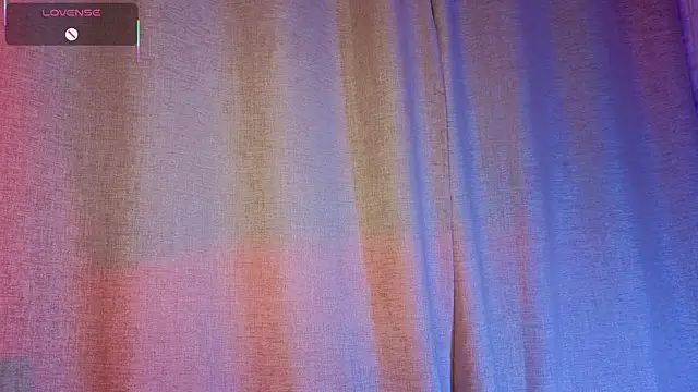 mia bonneett online show from December 2025 03:00:02 AM