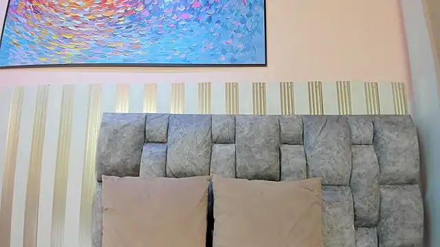 nova lane online show from April 2026 07:55:01 PM