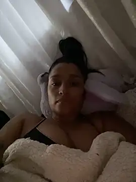 Snapshot of KatalinnaBrown chatting on December 2025 12:03:02 PM KatalinnaBrown online show from December 2025 12:03:02 PM