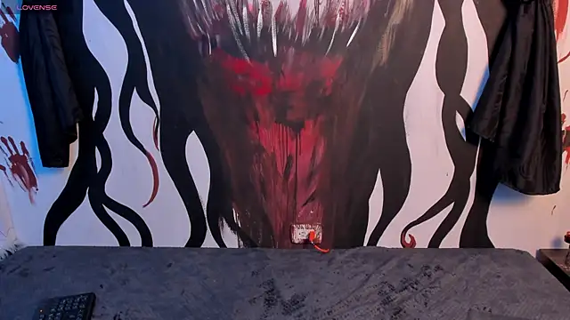 Snapshot of Kylie-fox chatting on January 2025 10:33:02 PM Kylie-fox online show from January 2025 10:33:02 PM