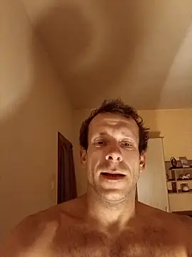 DonCristian online show from November 2025 10:31:02 PM