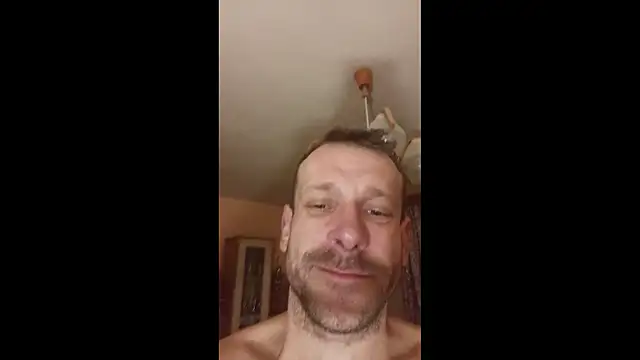 DonCristian online show from December 2025 02:41:01 AM