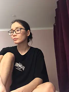 Milka23 online show from January 2025 01:52:01 PM