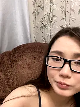 Milka23 online show from November 2025 10:58:01 AM