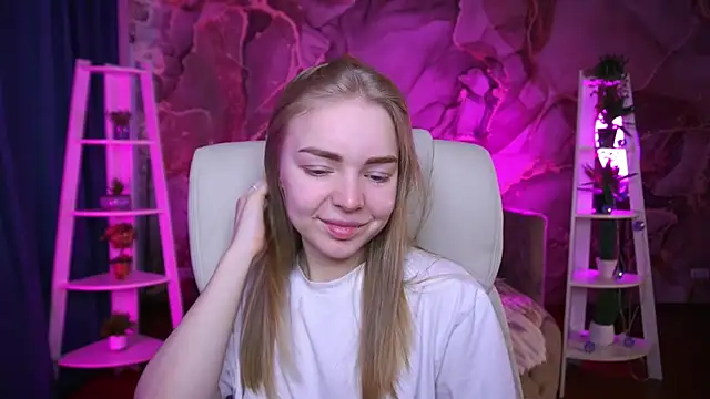 EmilySunshineS online show from March 2026 07:37:02 AM