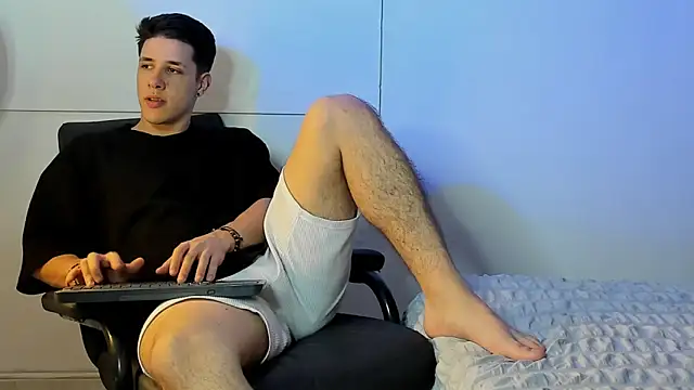 Snapshot of Adan_rivas_ chatting on February 2025 01:23:01 AM Adan rivas online show from February 2025 01:23:01 AM