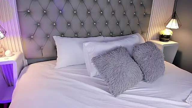 VioletthaRous online show from February 2026 10:41:02 PM