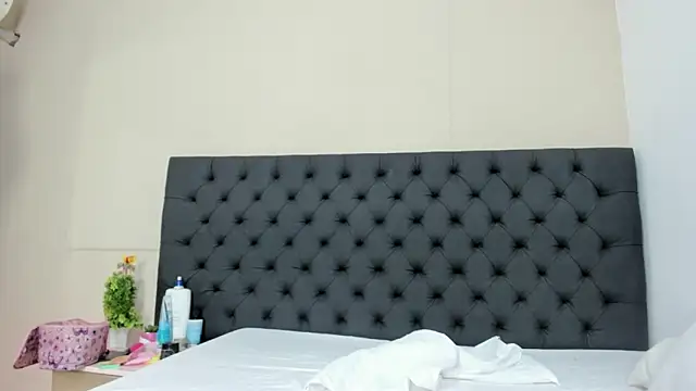  candy jade  online show from April 2026 12:41:02 PM