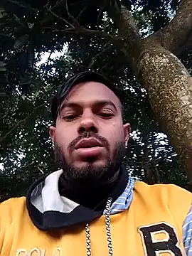 Snapshot of arafat_mia chatting on February 2026 01:09:01 AM arafat mia online show from February 2026 01:09:01 AM