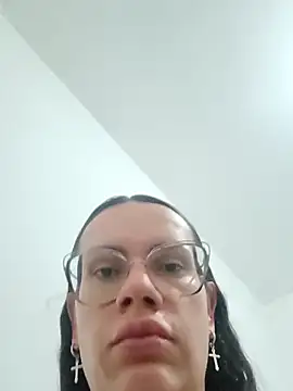 LadyDaemon online show from October 2025 02:15:01 AM