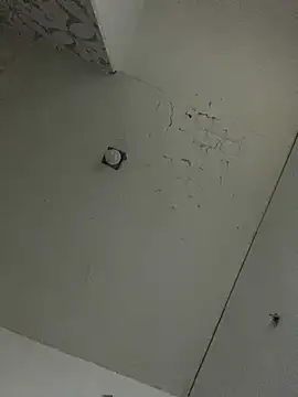 Carolinen online show from February 2025 04:33:02 AM