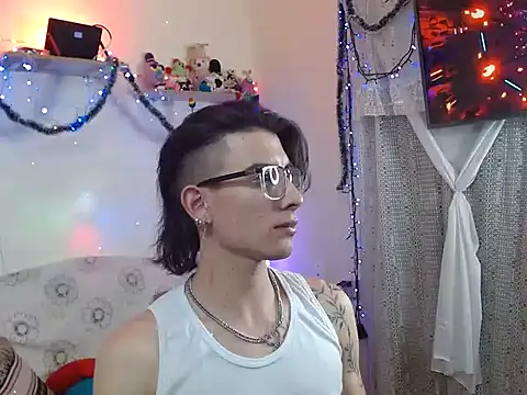 Snapshot of Yedrix chatting on December 2024 06:30:02 AM Yedrix online show from December 2024 06:30:02 AM