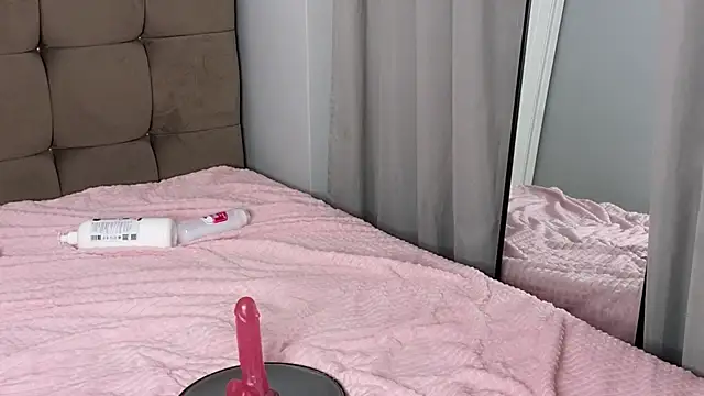 magnificent angel online show from February 2025 10:26:02 PM