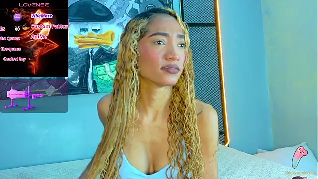 Charlotte Love10 online show from November 2025 12:15:02 PM