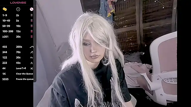 madokapruriens online show from October 2025 10:21:01 PM