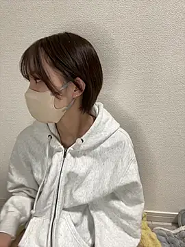 -x MIU x online show from March 2025 10:17:01 AM