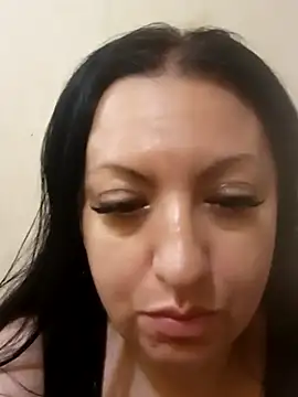 Snapshot of Veronica-Celie chatting on May 2026 07:55:02 PM Veronica-Celie online show from May 2026 07:55:02 PM