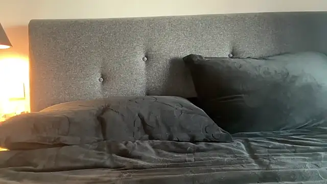 Snapshot of Leylah_Linda chatting on February 2026 09:30:02 AM Leylah Linda online show from February 2026 09:30:02 AM