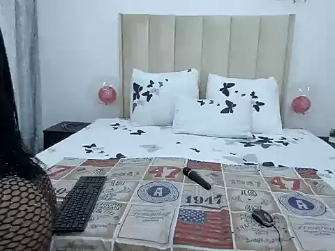 Pearl 00 online show from February 2025 06:30:02 AM