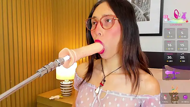 doll bella  online show from April 2026 07:53:01 PM