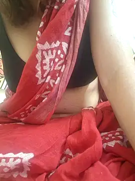 Snapshot of Melody_Shyla chatting on December 2024 05:29:02 AM Melody Shyla online show from December 2024 05:29:02 AM