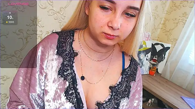 DolphinDreams online show from January 2025 10:05:01 AM