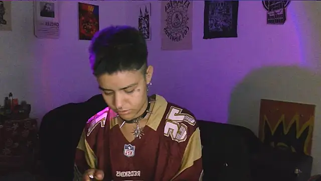 alex one888 online show from June 2026 10:33:01 PM