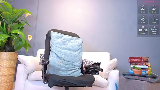 Snapshot of Iker_bigdick chatting on June 2026 07:38:02 PM Iker bigdick online show from June 2026 07:38:02 PM