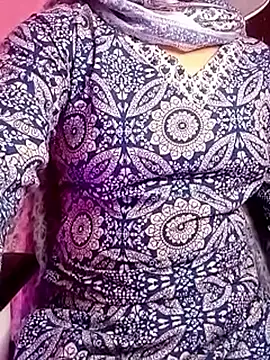 Snapshot of Indianhyna chatting on November 2025 05:31:02 AM Indianhyna online show from November 2025 05:31:02 AM