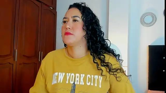 kathyajhonss online show from October 2025 07:23:02 PM