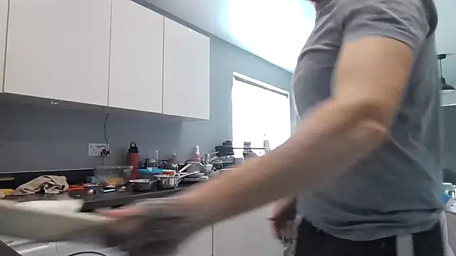 Snapshot of DynamicDuo_oxo chatting on January 2025 12:13:02 PM DynamicDuo oxo online show from January 2025 12:13:02 PM