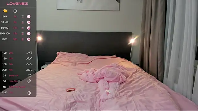 Snapshot of jesssicamooon chatting on September 2025 06:55:01 PM jesssicamooon online show from September 2025 06:55:01 PM