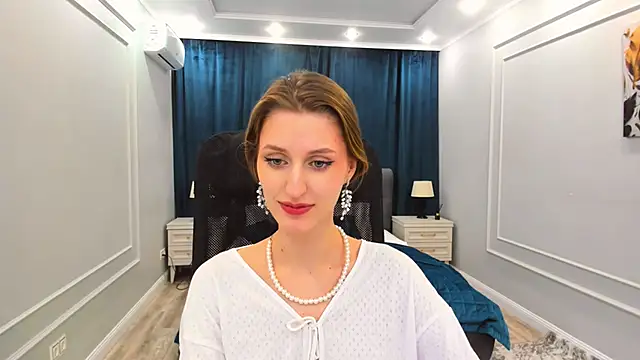 NaturalBeaty online show from March 2025 06:50:01 PM