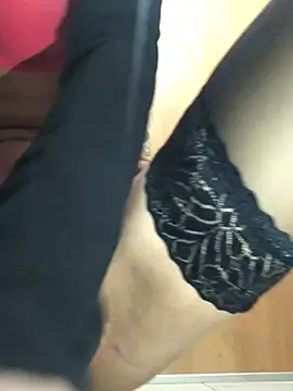 Diamond Bunny  online show from December 2024 06:40:01 PM