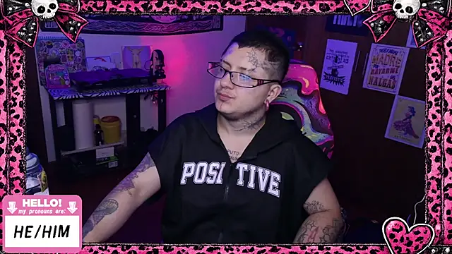 Snapshot of masterkevinftm chatting on June 2026 04:37:02 AM masterkevinftm online show from June 2026 04:37:02 AM