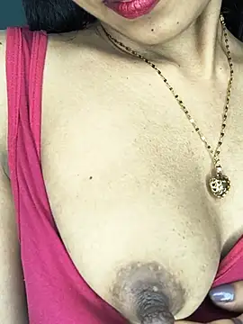 cute simmy0 online show from July 2026 02:13:02 PM