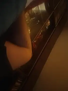 yukka4413 online show from January 2025 12:45:01 AM