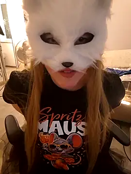 Hexe12346 online show from February 2026 06:50:01 PM