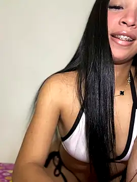 Nicole cute1 online show from December 2025 05:25:01 AM