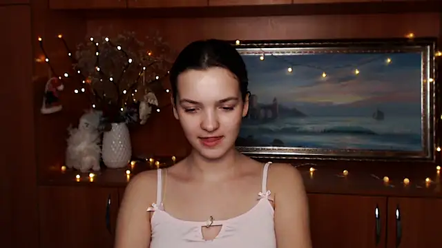  SusieSu  online show from December 2024 12:38:01 PM