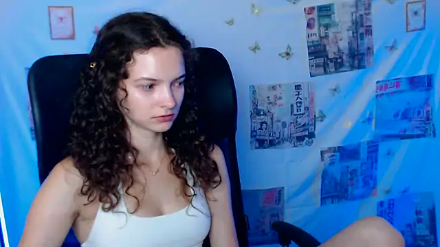 Snapshot of _SusieSu_ chatting on July 2026 05:47:02 AM SusieSu online show from July 2026 05:47:02 AM