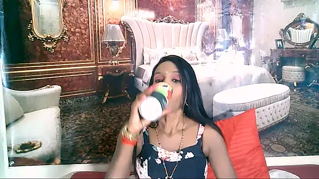 Snapshot of IndianLoveBug chatting on September 2025 05:12:01 AM IndianLoveBug online show from September 2025 05:12:01 AM
